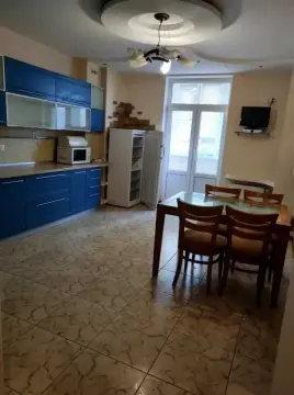sale apartment Kyiv Dniprovskyi Livoberezhnyi-masyv Raisy Okipnoi Street 4