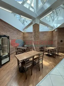 rent retail Kyiv Podilskyi Podil Verkhnii Val Street