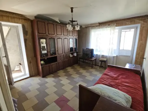 продаж квартири Дніпро Центральний р-н  Менахем-Мендл Шнеєрсона вул. 15