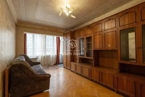 продажа квартиры Киев Днепровский р-н Березняки Березняковская ул. 14