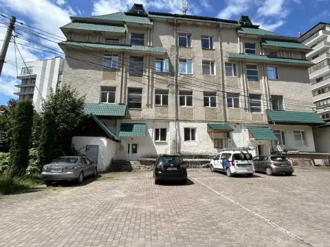 аренда офиса Яремче   Свободы ул.