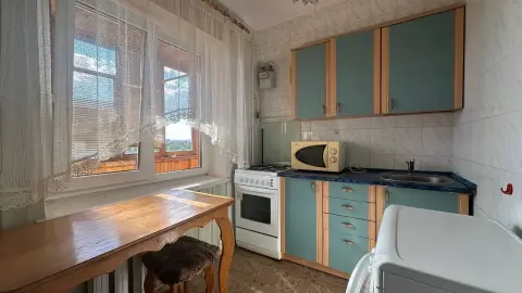 оренда квартири Київ Деснянський р-н Лісовий масив Братиславська вул. 36/2