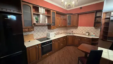 оренда квартири Київ Деснянський р-н  Гната Хоткевича вул.