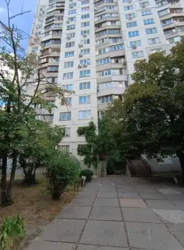 sale apartment Kyiv Sviatoshynskyi Borshchahivka Zodchykh Street 44
