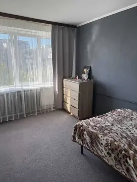 продаж квартири Львів Франківський р-н  Наукова вул.
