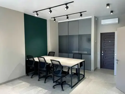 rent office Kyiv Holosiivskyi Nova-Zabudova Zhylianska Street 68
