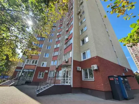 продаж квартири Київ Дарницький р-н Позняки Петра Григоренка просп. 16