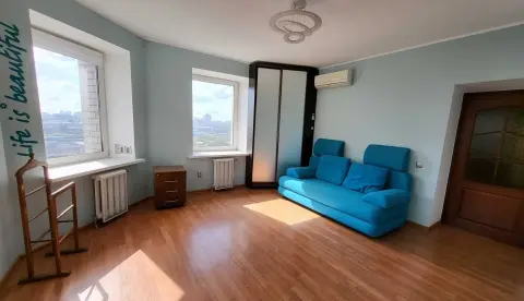 rent apartment Kyiv Dniprovskyi DVRZ Almatynska Street