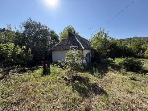 sale land Stari Bezradychi