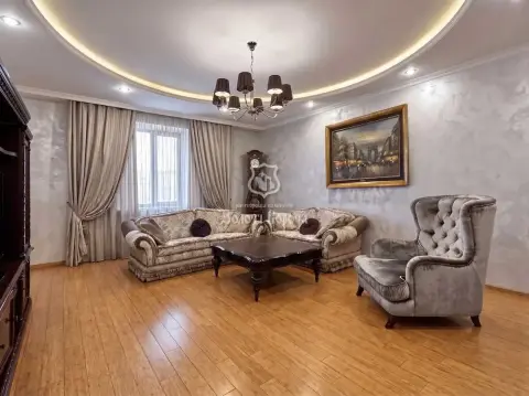 продаж квартири Київ Подільський р-н Пріорка Вишгородська вул. 45/2