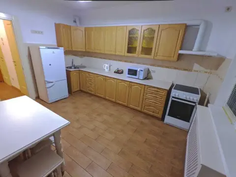 rent apartment Kyiv Solomianskyi Shulyavka Mashynobudivna Street 21