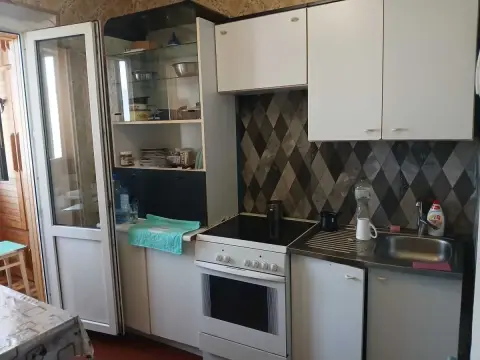 rent apartment Kyiv Darnytskyi Osokorky Larysy Rudenko Street 13
