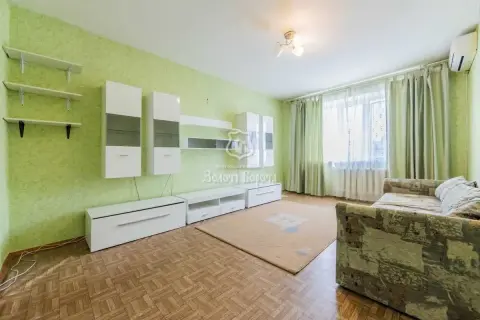продаж квартири Київ Деснянський р-н Троєщина Лісківська вул. 18в