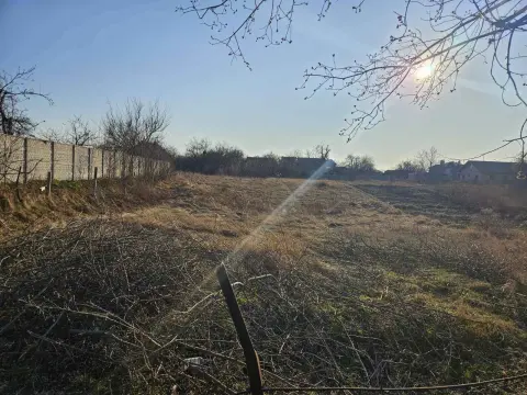 продаж ділянки Осещина   Луговий пров.