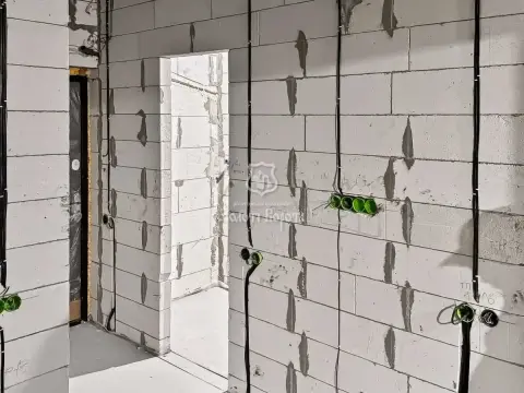 sale apartment Kyiv Darnytskyi  Svitla Street 3д