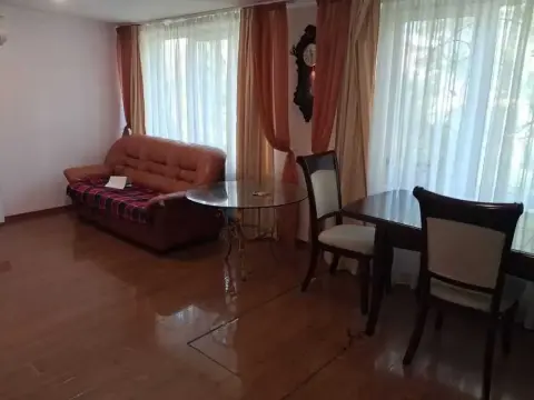 rent apartment Kyiv Dniprovskyi  Prazka Street 28