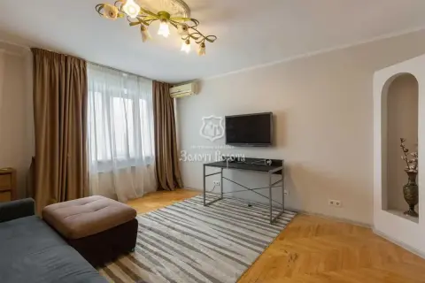 продаж квартири Київ Голосіївський р-н Нова Забудова Антоновича вул. 104
