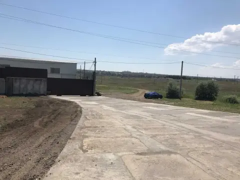 продаж ділянки Молодіжне