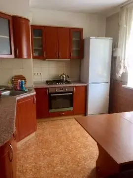 продажа квартиры Бровары   Грушевского ул.