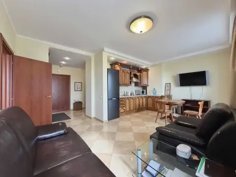 sale apartment Kyiv Dniprovskyi Bereznyaky Yuriia Shumskoho Street 1