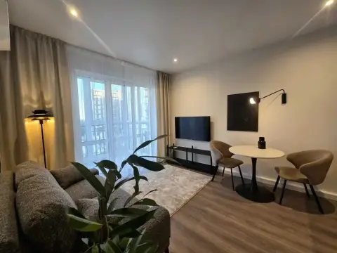 sale apartment Kyiv Holosiivskyi Feofaniya Metrolohichna Street