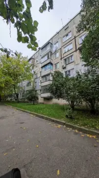 продажа квартиры Кропивницкий Крепостной р-н  Героїв-Рятувальників ул. 7а