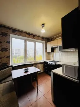 продажа квартиры Киев Днепровский р-н  Романа Шухевича просп. 26в