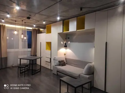 rent apartment Kyiv Solomianskyi Chokolivka Smilianska Street 15